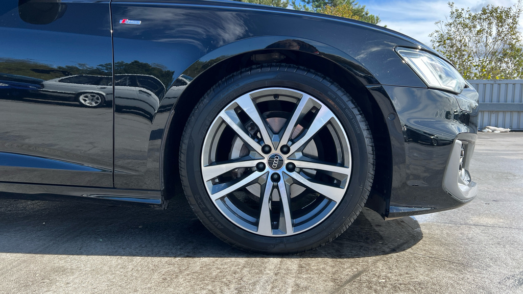 Audi A6 Avant 50 Tfsi E Quattro Black Edition S Tronic Black #22