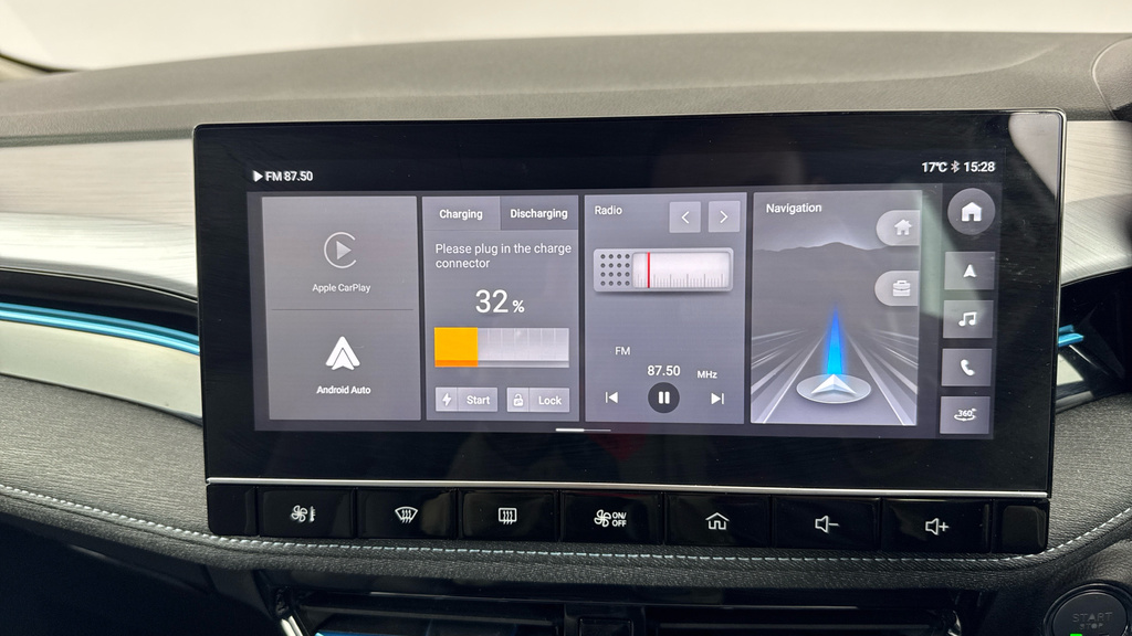 MG MG5 61.1Kwh Exclusive Long Range Estate A Black #24