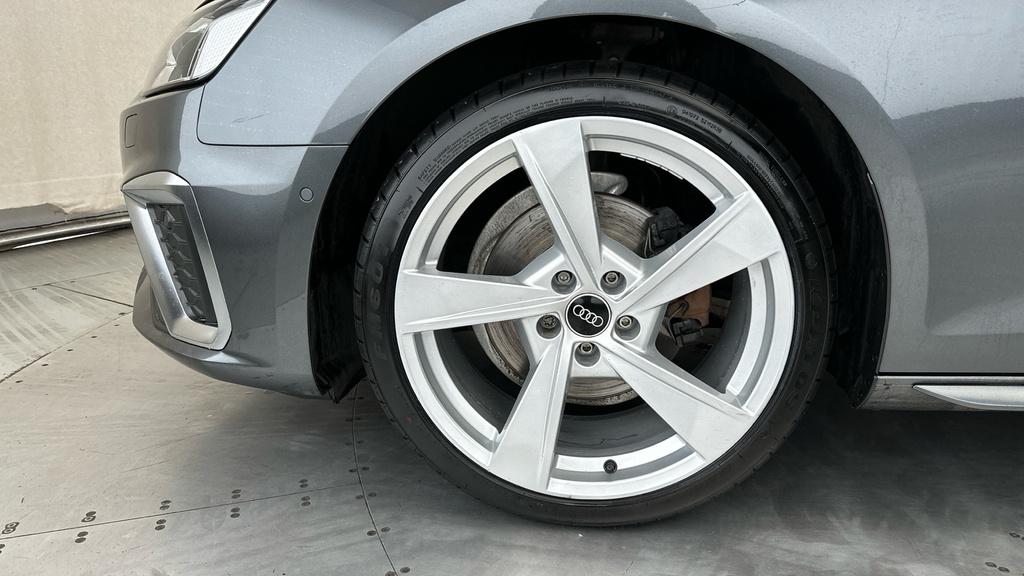 Audi A4 Avant 40 Tdi 204 Qtro Black Ed S Tronic Tech Pro Black #24