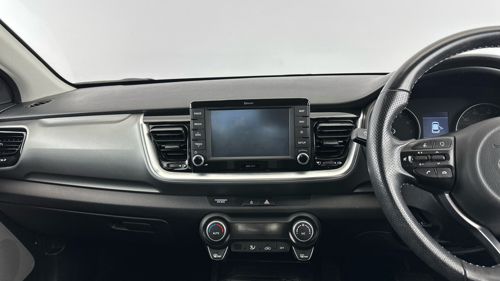 Kia Stonic 1.0T Gdi 4 White #16