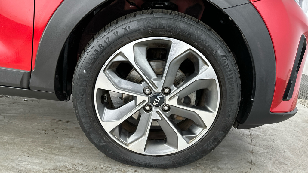 Kia Stonic 1.0T Gdi 4 White #25