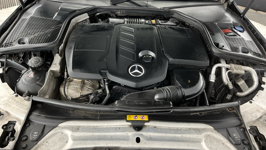 Mercedes-Benz C Class C 220 D Amg Line Night Edition Premium Silver #24