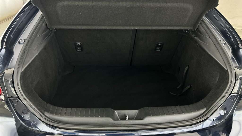 Mazda 3 2.0 Skyactiv G Mhev Sport Lux Hatchback Grey #25