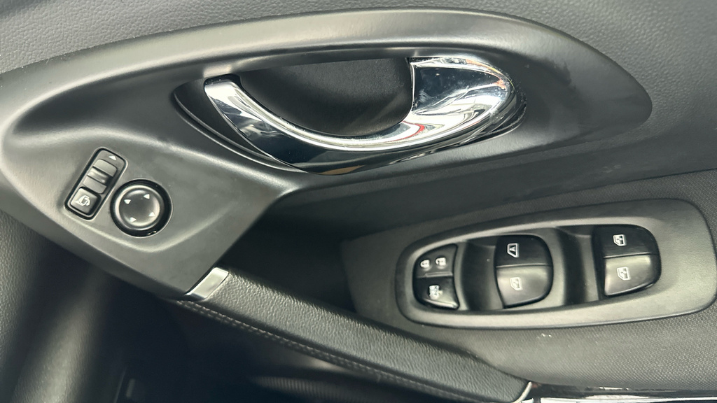 Renault Kadjar 1.5L Signature Nav Dci 110 Bhp Grey #11