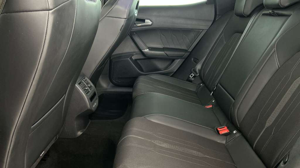 Cupra Formentor V2 Tsi 150 7-Speed Black #24