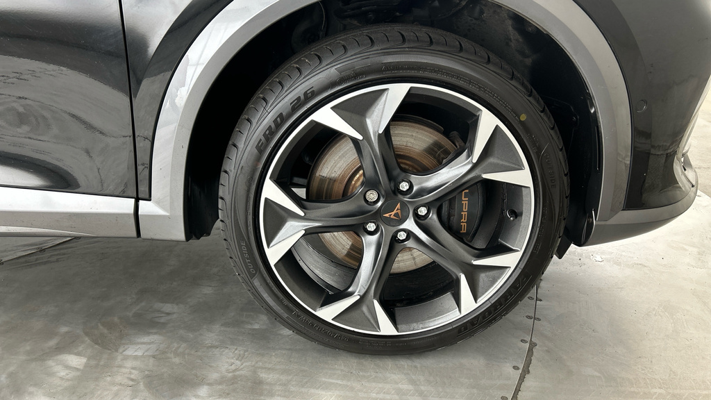 Cupra Formentor V2 Tsi 150 7-Speed Black #30
