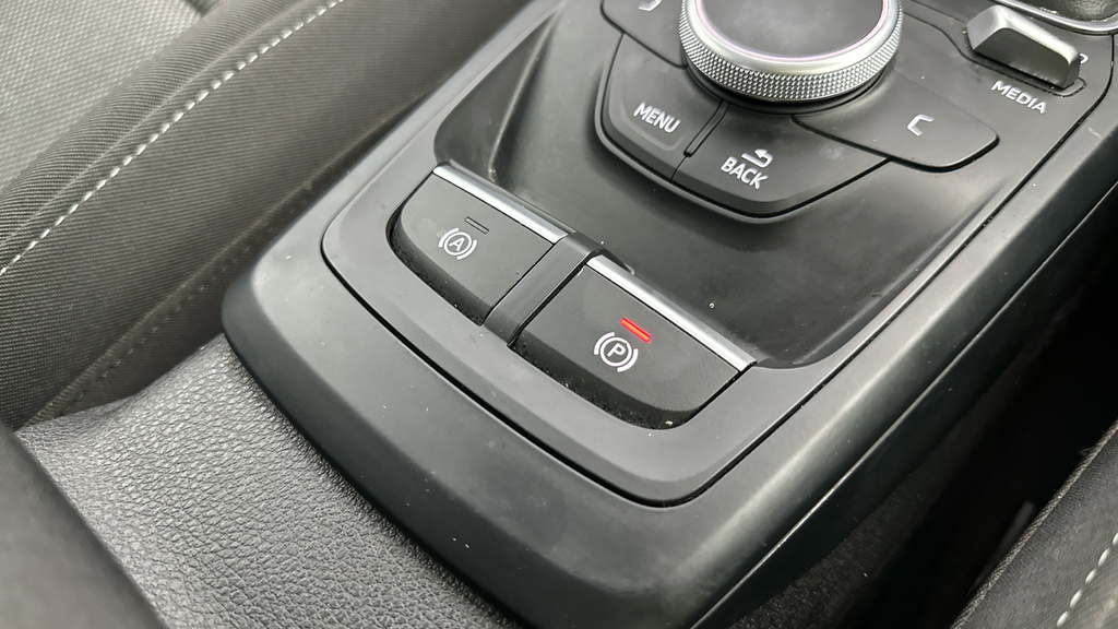 Audi Q2 Sport 30 Tfsi 116 Ps 6-Speed Black #15