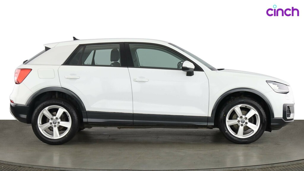 Audi Q2 Sport 30 Tfsi 116 Ps 6-Speed Black #2