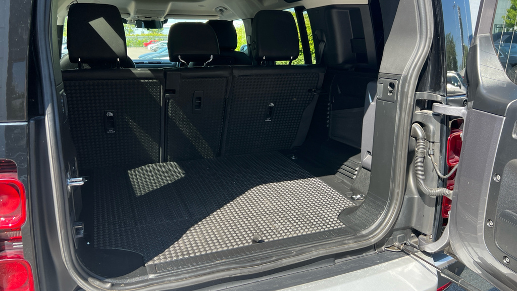 Land Rover Defender 2.0 D240 Se 110 Grey #20