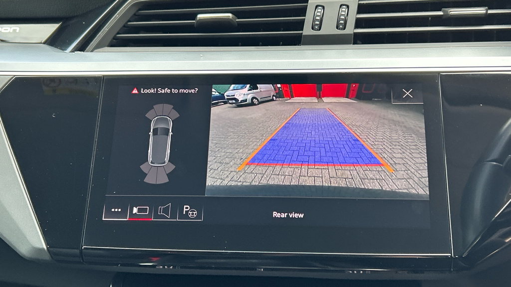 Audi Q8 e tron 300Kw 55 Quattro 114Kwh S Line #41