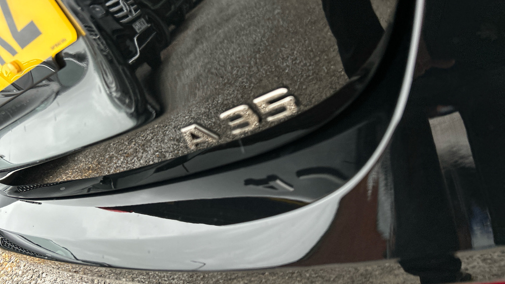 Mercedes-Benz A Class A180 Amg Line Premium Plus 2025 Blue #55