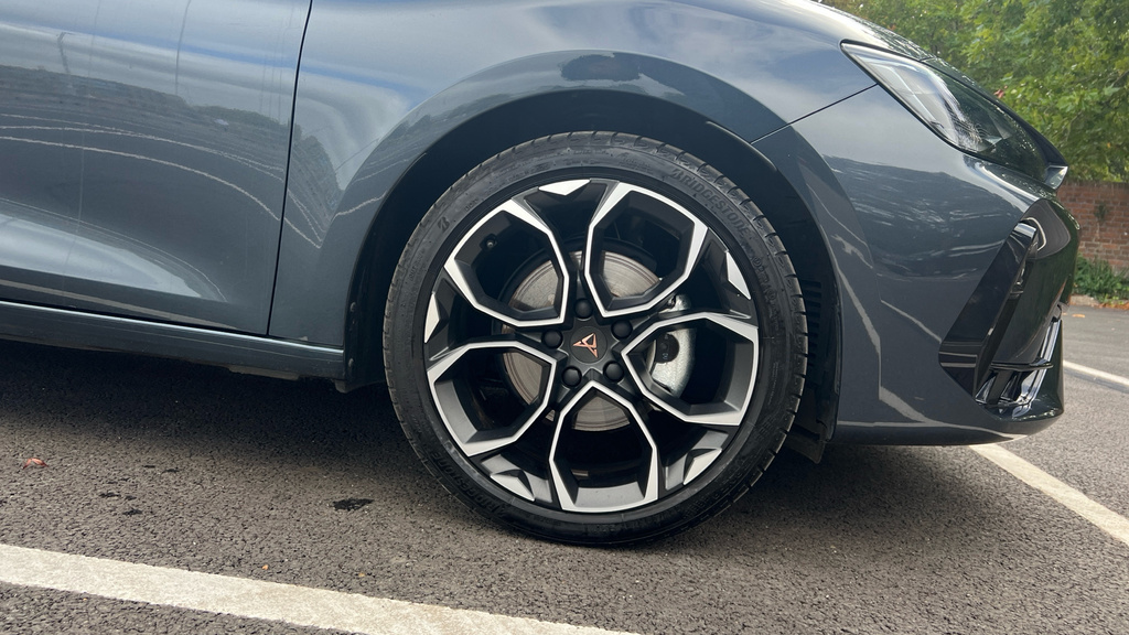 Cupra Leon Vz2 2.0 Tsi 4Drive 333 7-Speed Grey #20