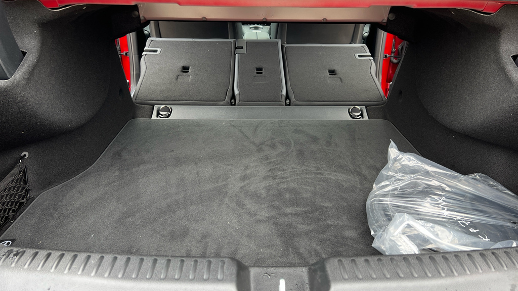 Mercedes-Benz CLA Class 180 Amg Line Premium Tip Black #23