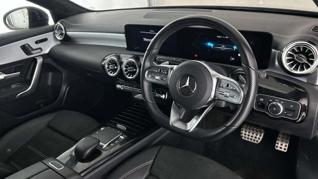 Mercedes-Benz A Class A 200 Amg Line Edition Premium Black #13