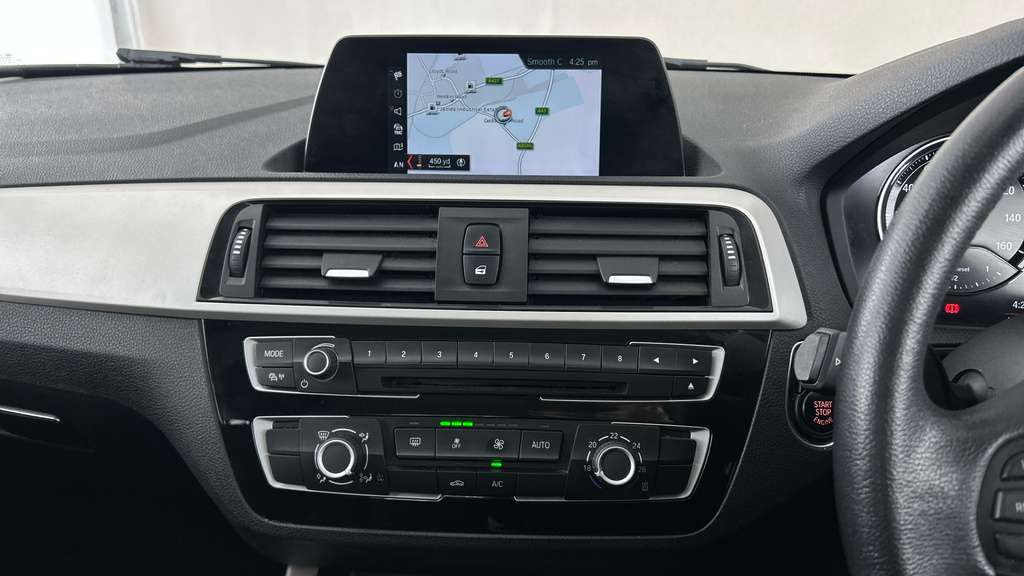 BMW 1 Series 118I Se  #17