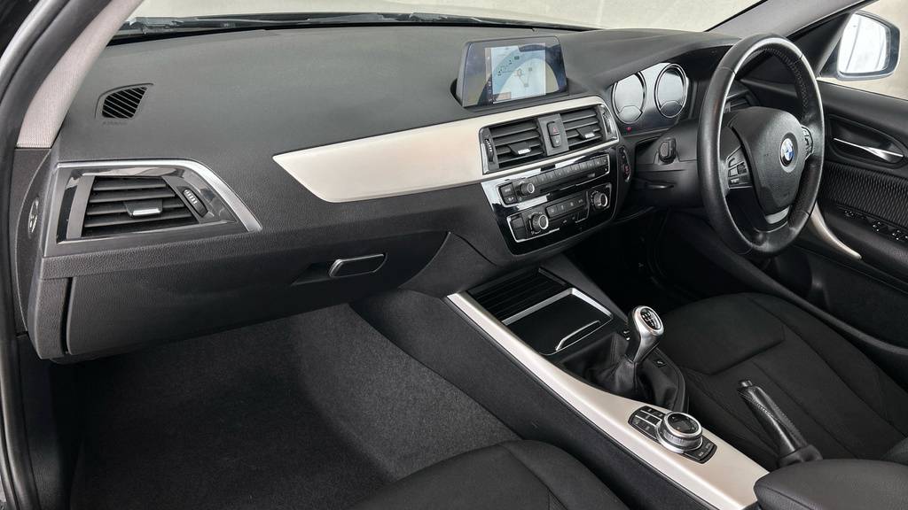 BMW 1 Series 118I Se  #12