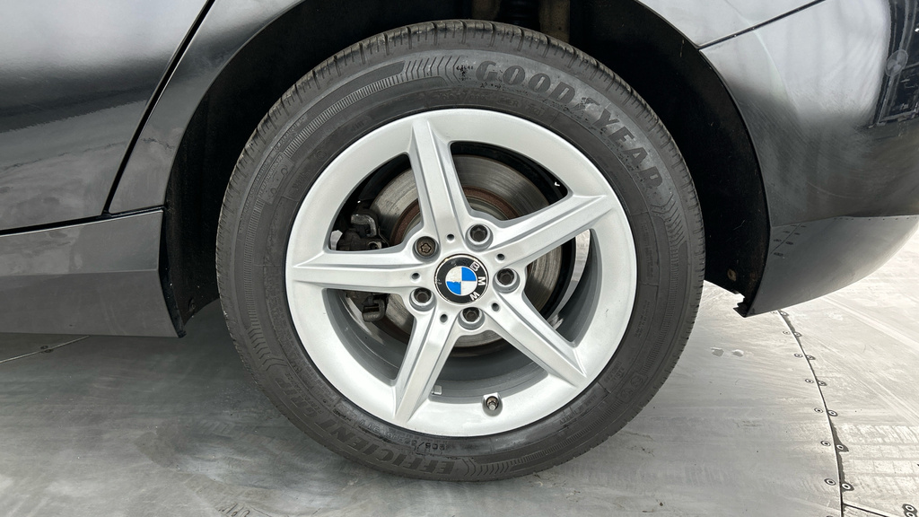 BMW 1 Series 118I Se  #23