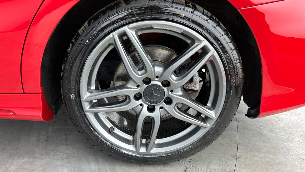 Mercedes-Benz CLA Class Cla180 Amg Line Edition Black #24