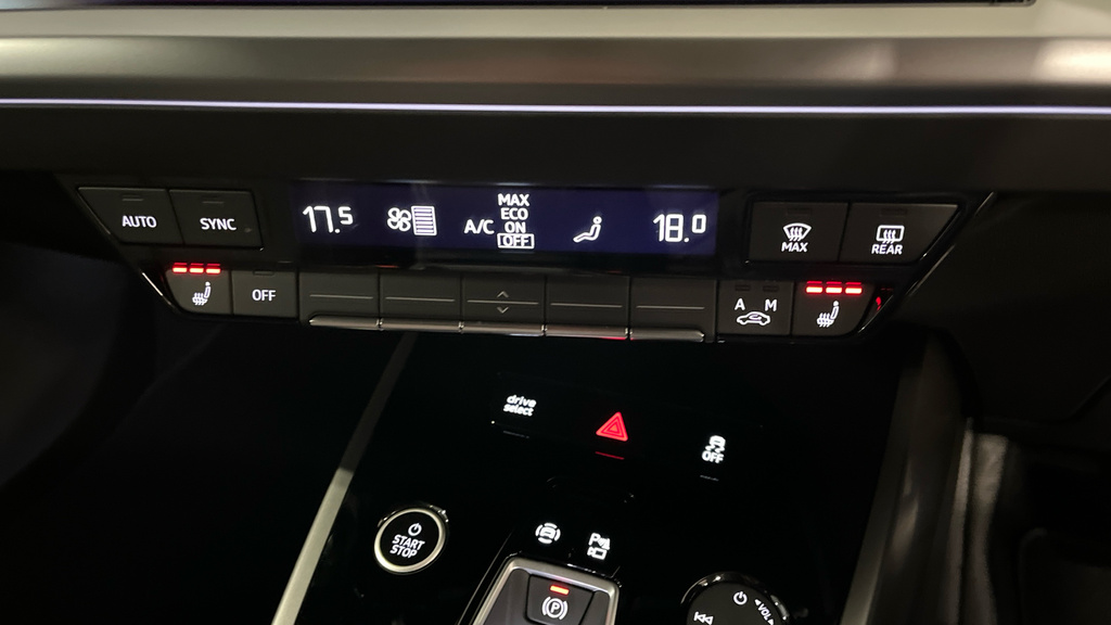Audi Q4 E Tron Audi Q4 Sportback S Line 45 E-tron 210,00 Kw Blue #28