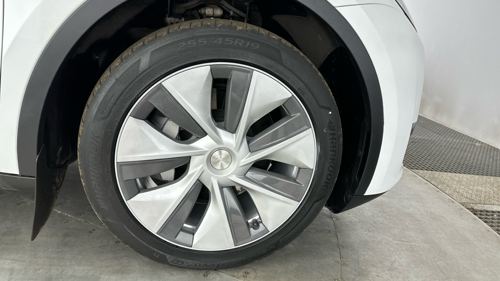 Tesla Model Y Long Range Suv Blue #24