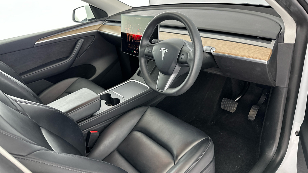 Tesla Model Y Long Range Suv Blue #9