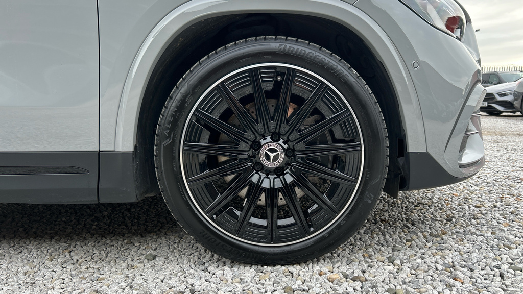 Mercedes-Benz GLA Class 250E Amg Line Premium 2025 Grey #23