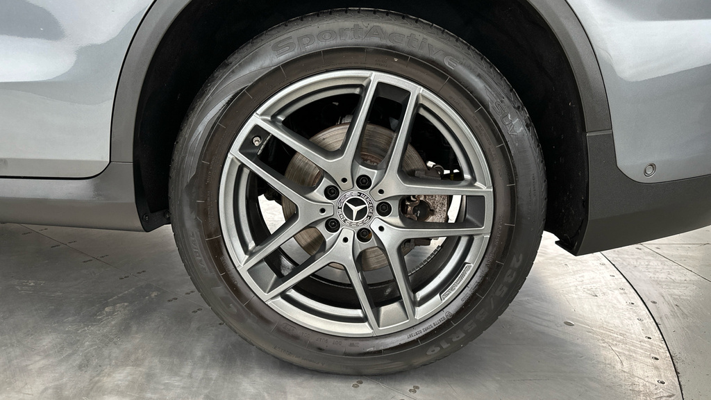 Mercedes-Benz GLC Class 2L Sport White #23