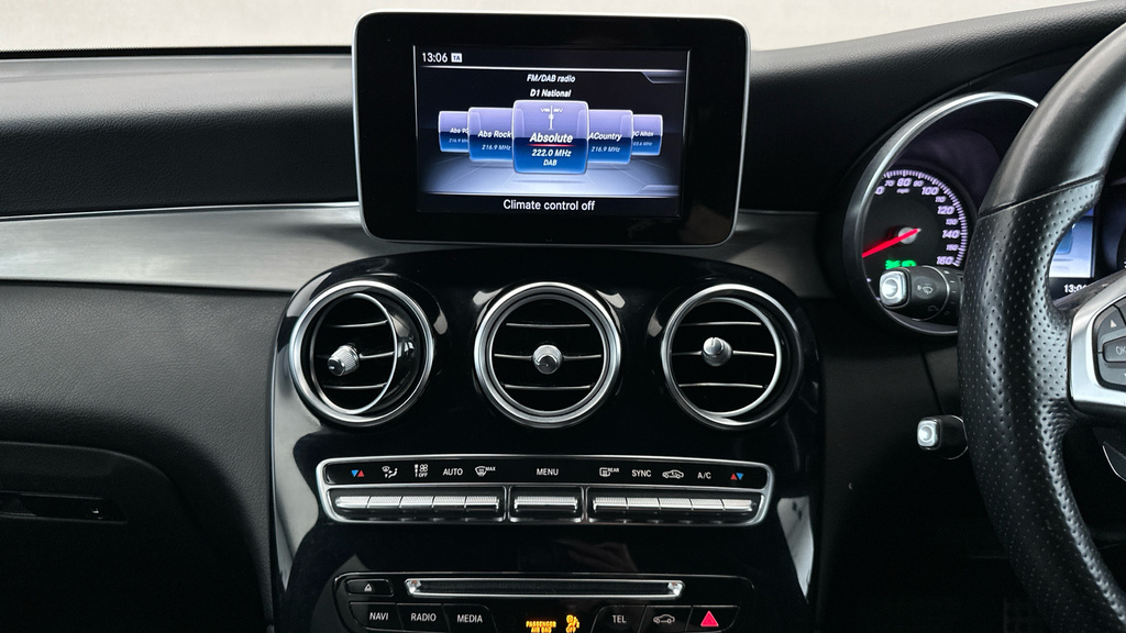 Mercedes-Benz GLC Class 2L Sport White #14