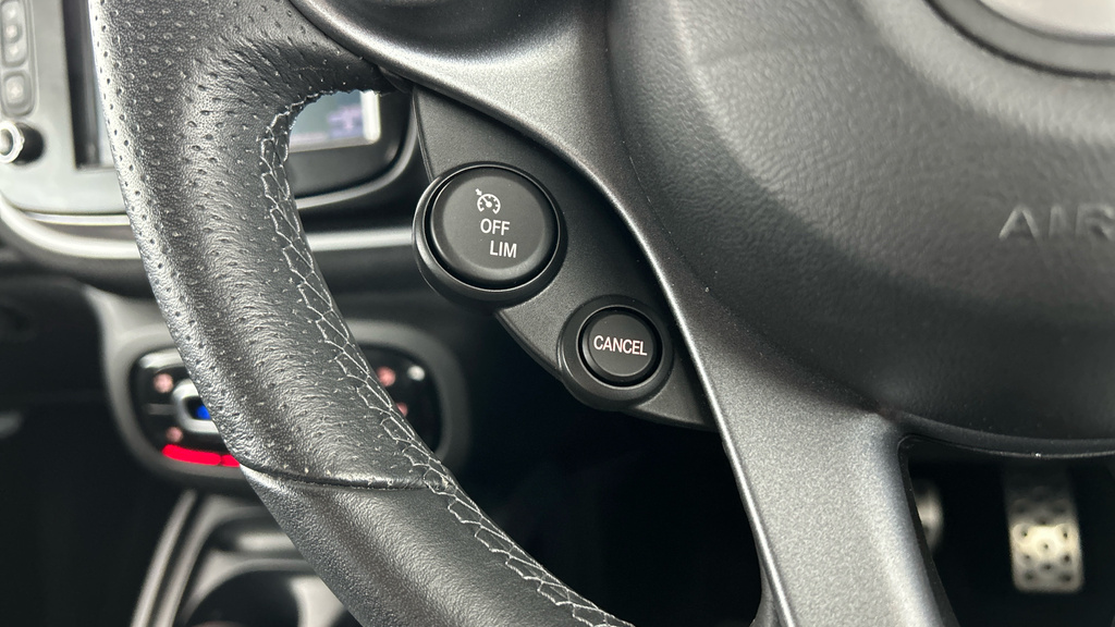Smart Fortwo Coupe 0.9L Urbanshadow Black #16