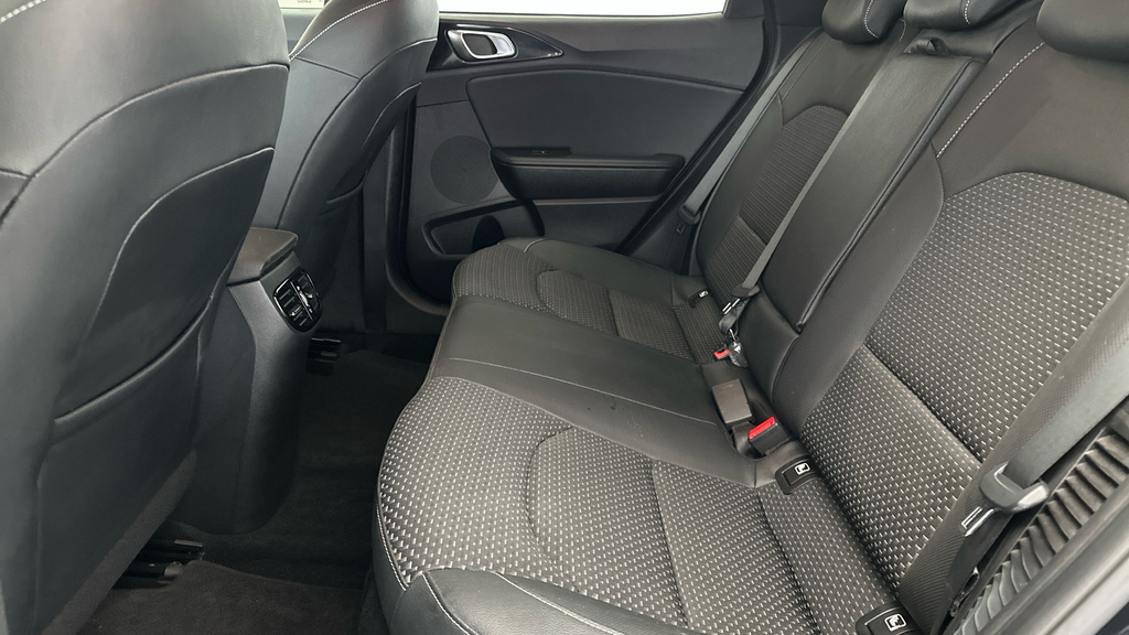 Kia Xceed 1.5 T-gdi 3 Euro 6 Ss Grey #22