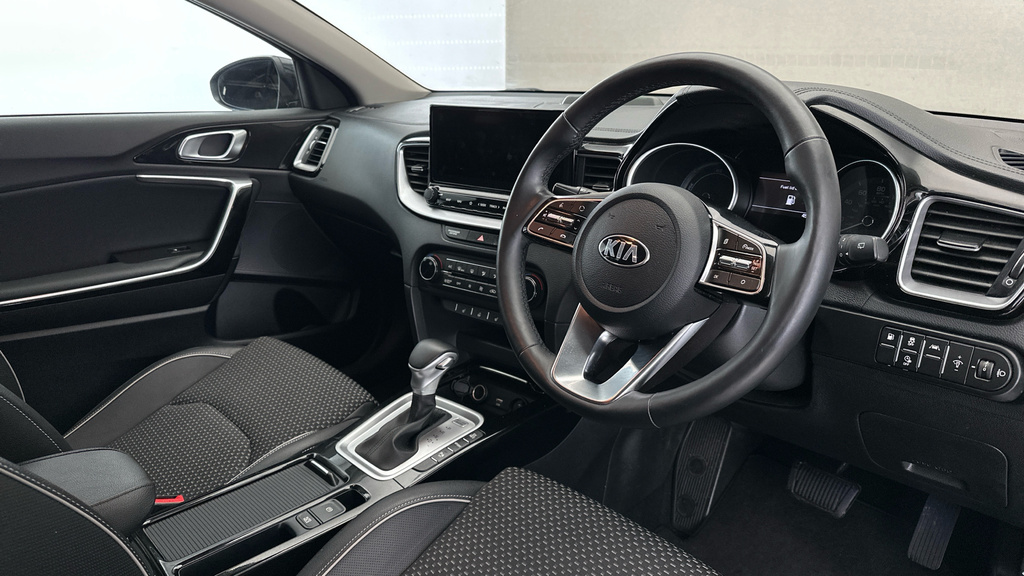 Kia Xceed 1.5 T-gdi 3 Euro 6 Ss Grey #11