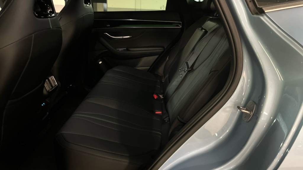 Byd Seal U Seal U 1.5 Dm-i Comfort Black #17