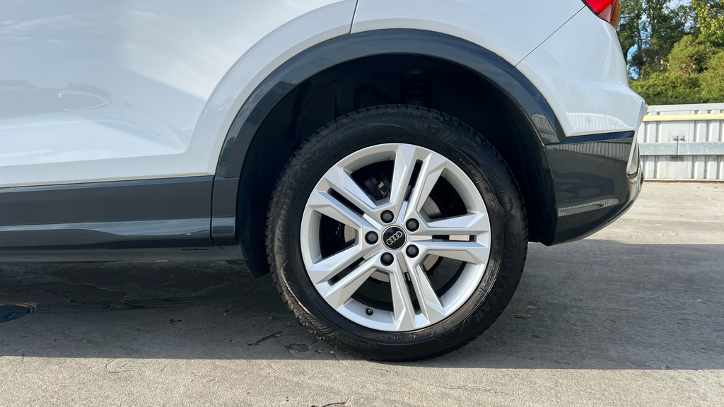 Audi Q2 Audi Estate 35 Tfsi Black Edition White #23