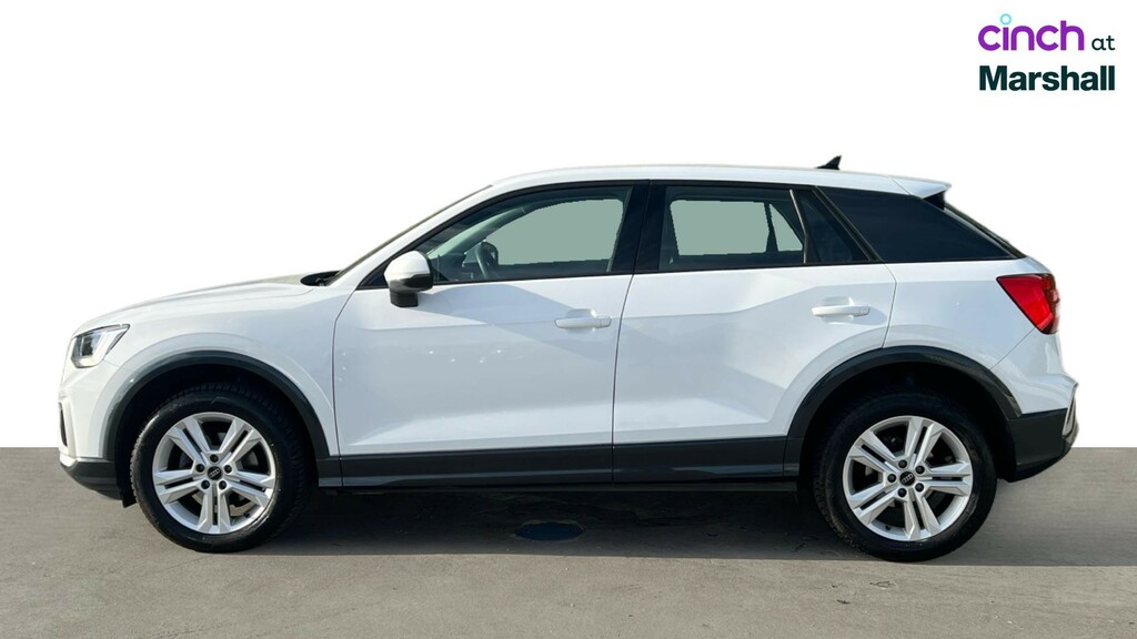 Audi Q2 Audi Estate 35 Tfsi Black Edition White #6