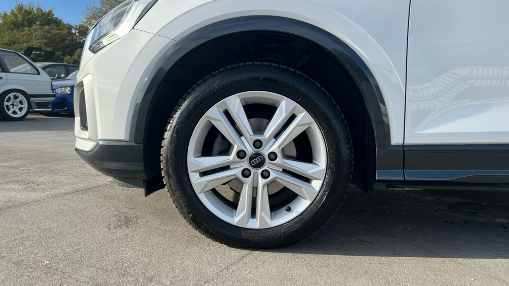 Audi Q2 Audi Estate 35 Tfsi Black Edition White #22