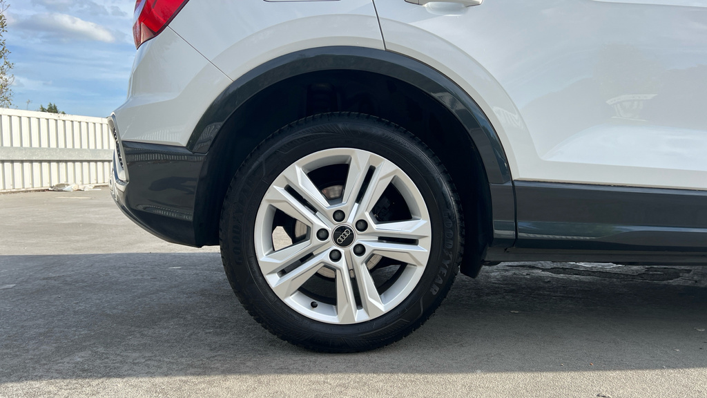Audi Q2 Audi Estate 35 Tfsi Black Edition White #24