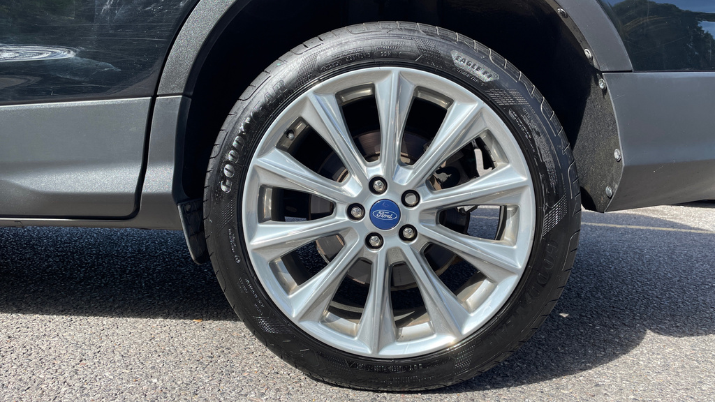 Ford Kuga 1.5 Ecoboost St-line Edition 2Wd Grey #32