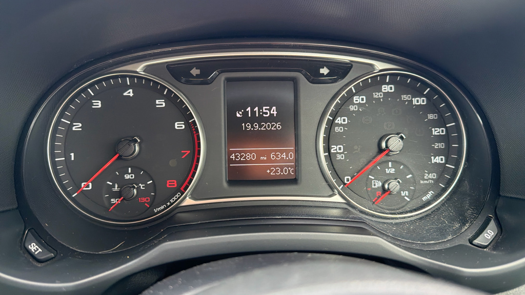 Audi A1 1.4 Tfsi 125 Black Edition Nav S Tronic White #16