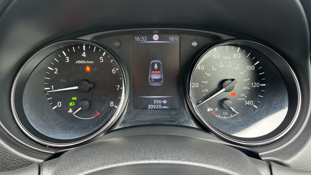Nissan X-Trail Tekna Grey #13