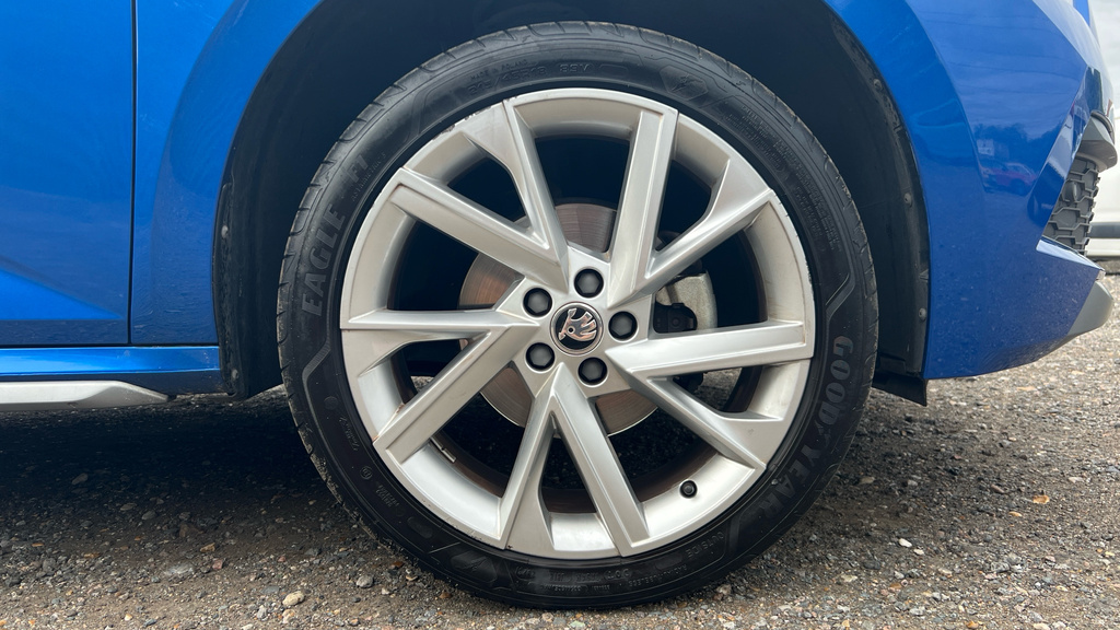 Skoda Kamiq 1.5 Tsi Se L Executive Dsg Grey #25