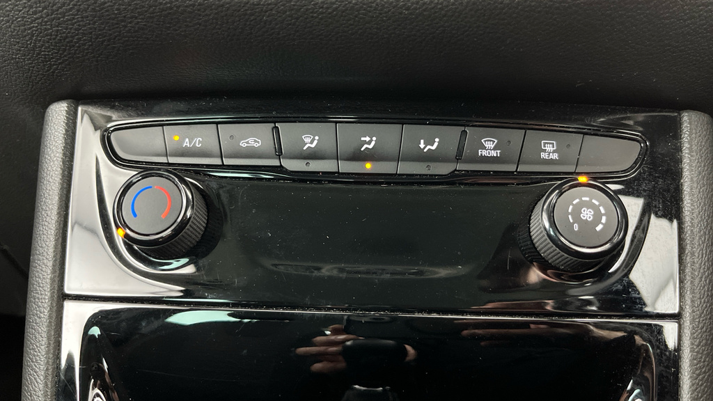 Vauxhall Astra 1.6T 16V 200 Sri Vx-line Nav Green #12