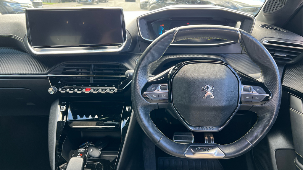 Peugeot e-208 50Kwh Gt Yellow #13