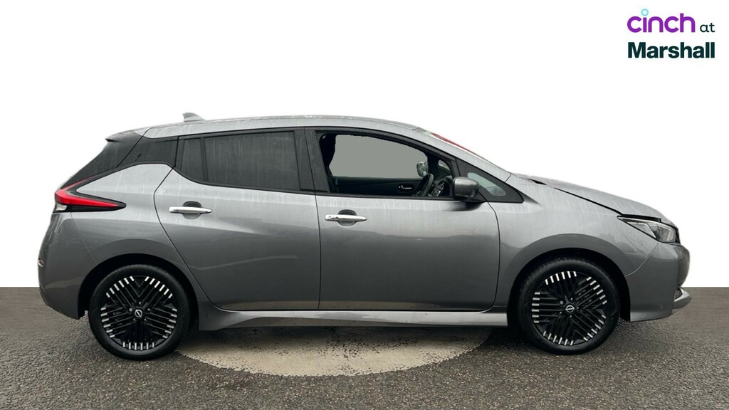 Nissan Leaf 110Kw Tekna 39Kwh  #2