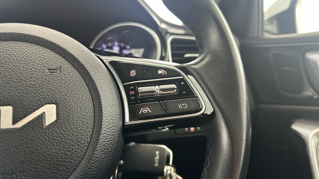Kia Ceed 1.0 2 Isg 119 Bhp 8-Inch Touchscreen, Dab Radio White #16