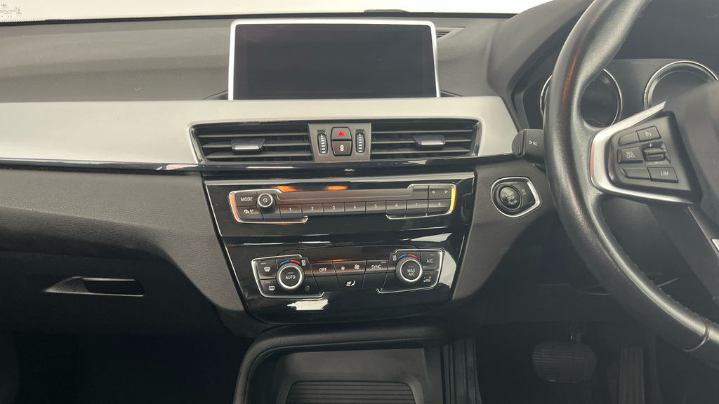 BMW X1 X1 Sdrive20i Xline Grey #24