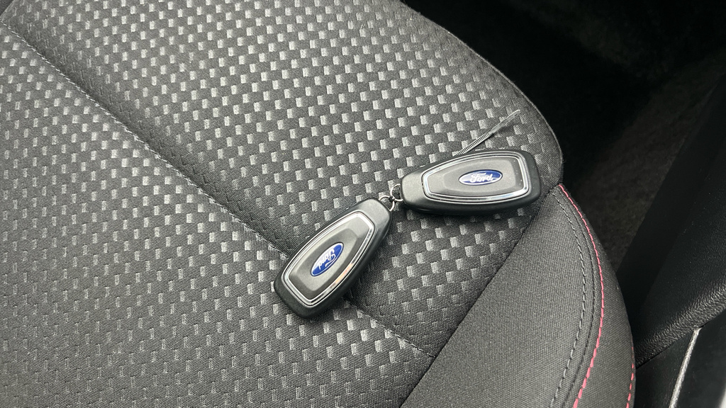 Ford Focus 1.0 Ecoboost Hybrid Mhev 155 St-line X White #34