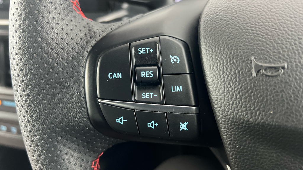 Ford Focus 1.0 Ecoboost Hybrid Mhev 155 St-line X White #19