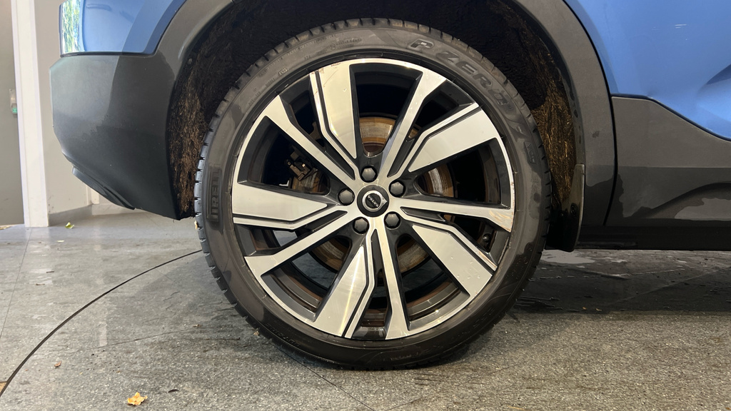 Volvo XC40 T3 Inscription Pro Silver #30