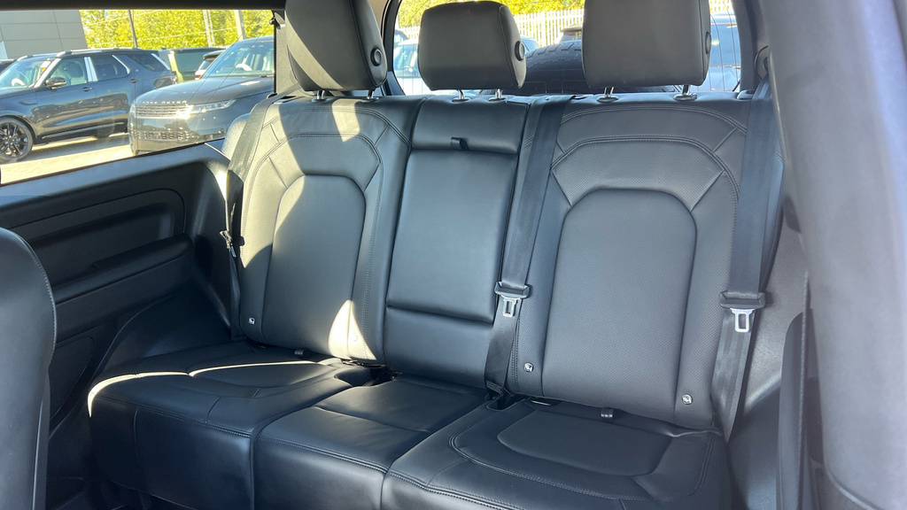 Land Rover Defender 3.0 D250 Hard Top S Grey #24