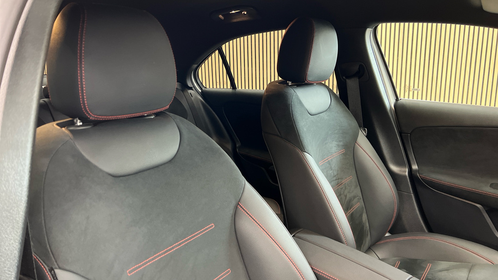 Mercedes-Benz A Class A35 4Matic Touring Edition Black #25